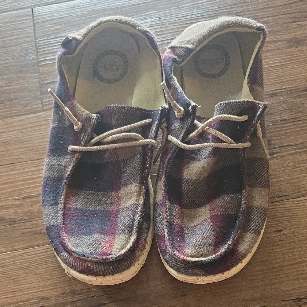 Hey Dude Kids Plaid Moccasins in Burgundy and Brown